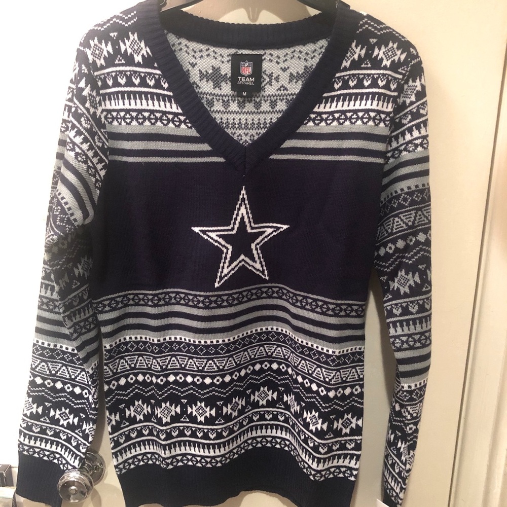 NEw with tags Womens dallas Cowboys xmas sweater